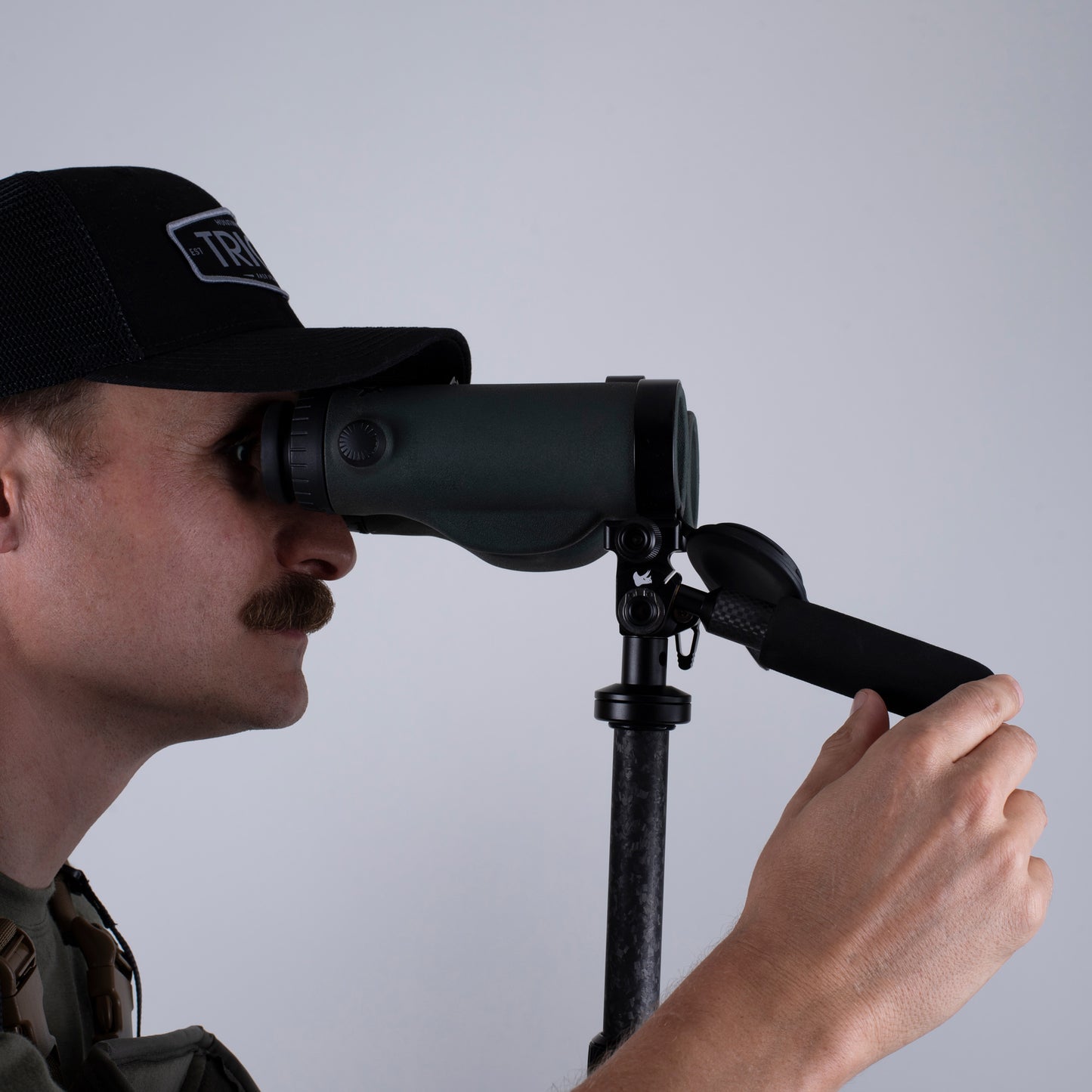 Tricer-ELR Bino Tripod Adapter