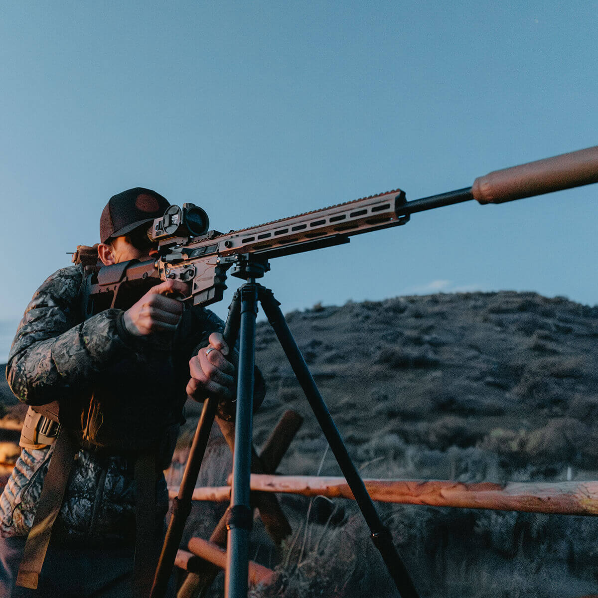 Tricer-HK Shooting Tripod