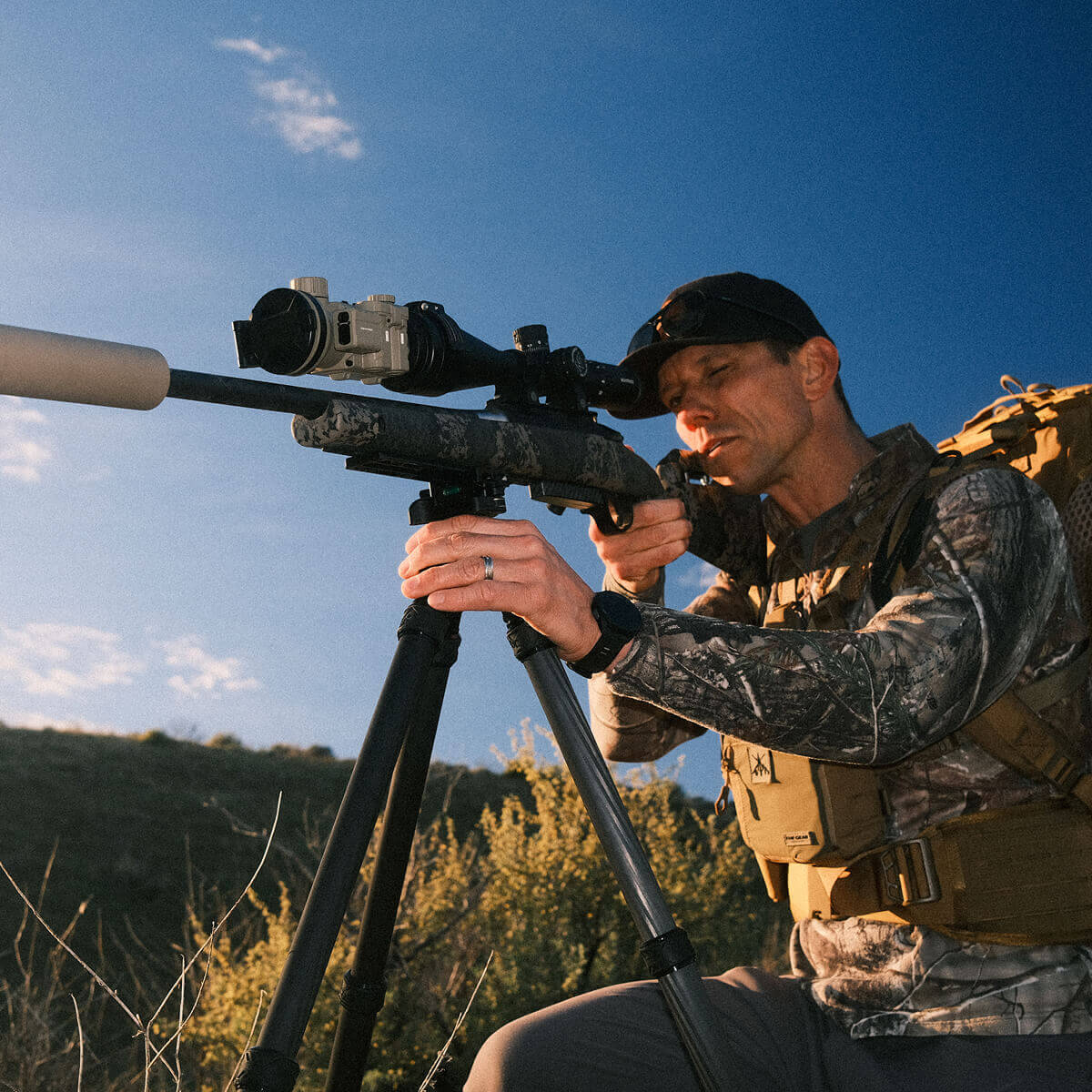 Tricer-HK Shooting Tripod