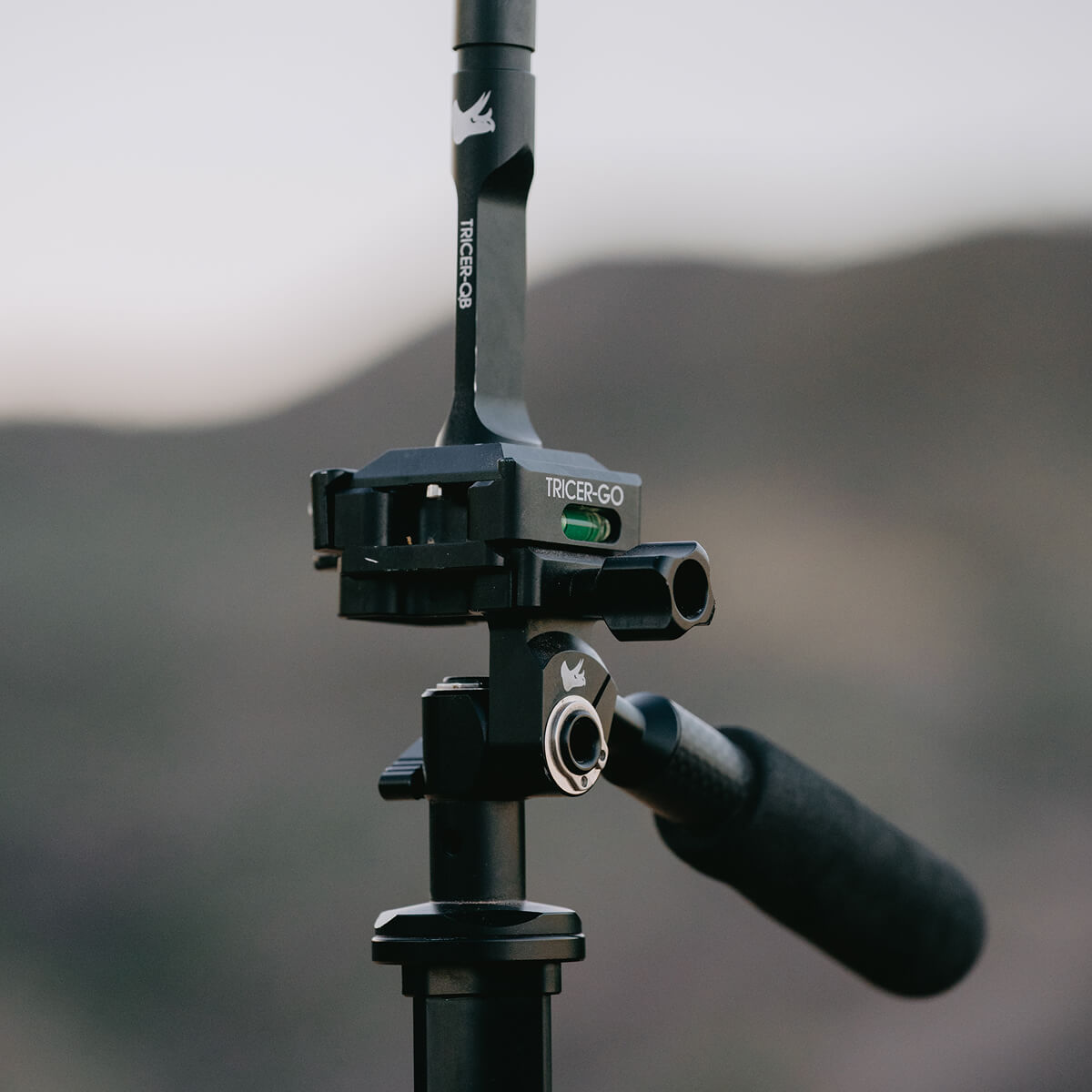Tricer-QB Bino Tripod Adapter